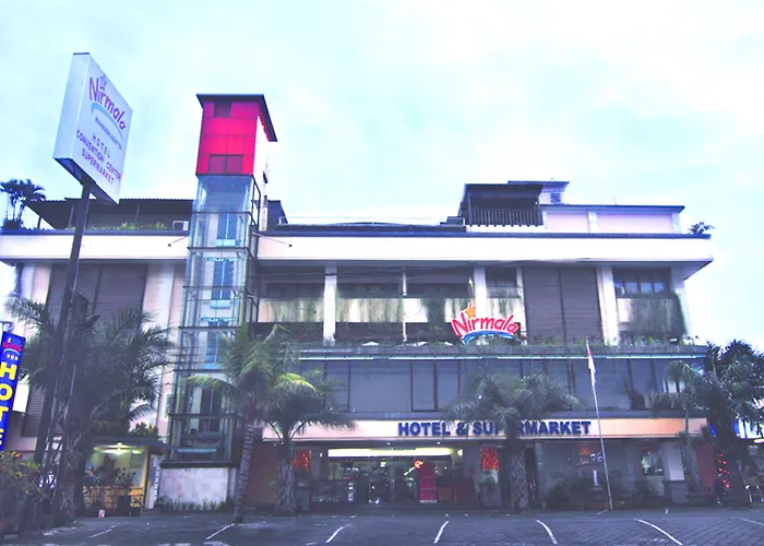 Nirmala & Convention Centre ホテル 2*