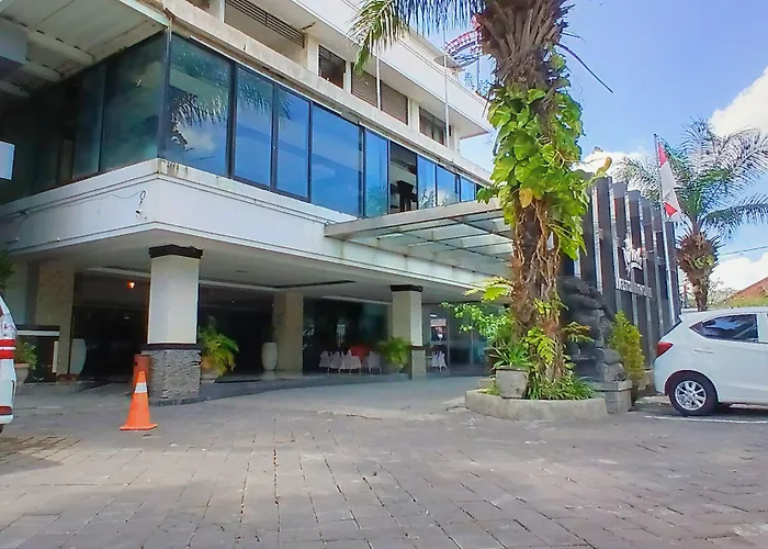Nirmala & Convention Centre 2* Denpasar